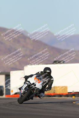 media/Dec-05-2024-Racers Edge (Thu) [[e102e0690b]]/3-B Group/Session 5 (Turn 16)/